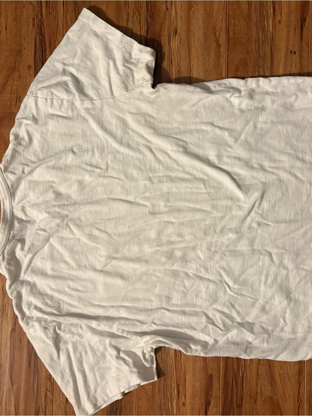 J.Crew white cotton t-shirt with pocket, size M #jcrew #pocket